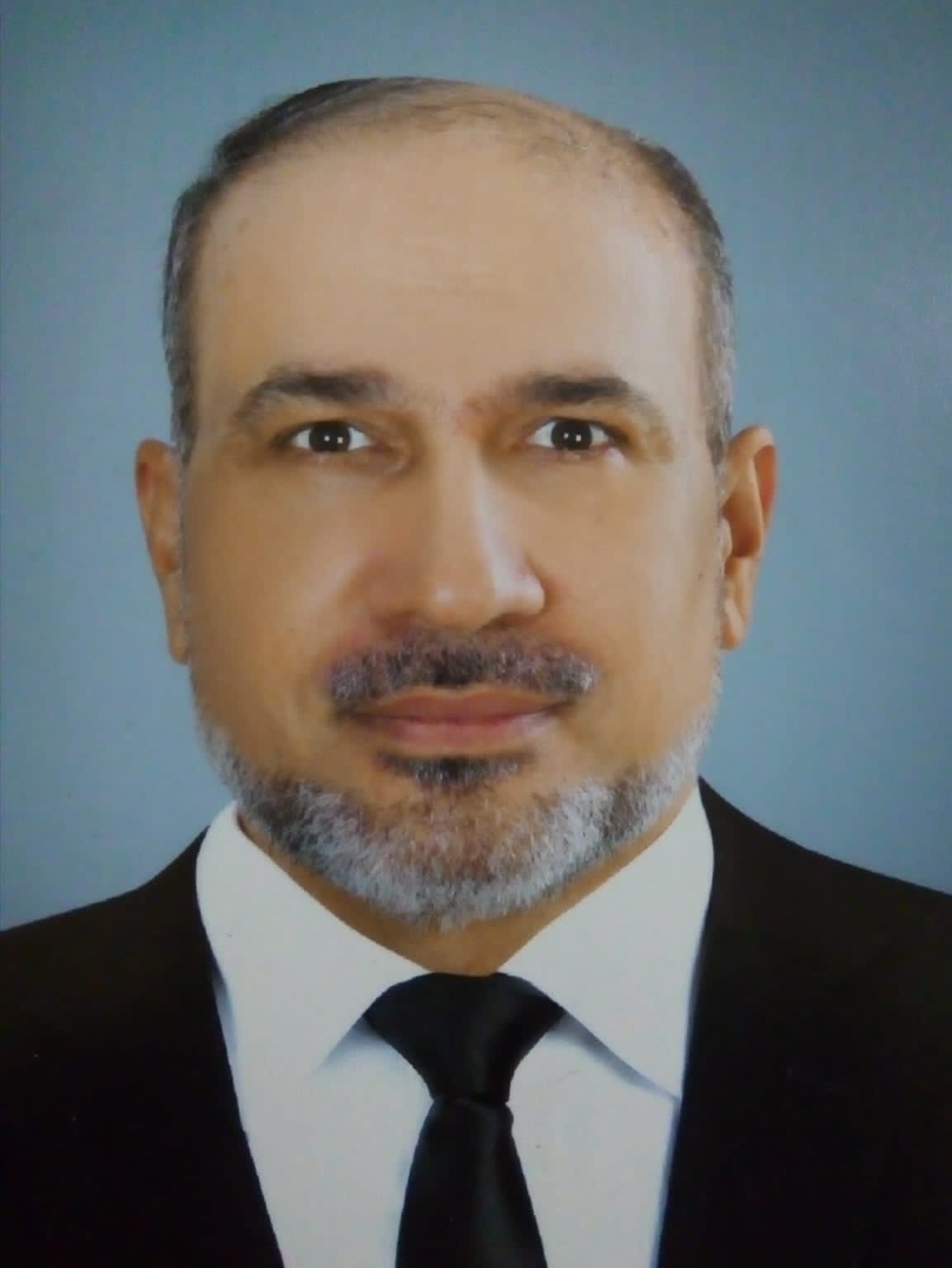 الباحث محمود اسماعيل يحصل على رخصة معتمدة من المركز الفرنسي بالاسكندرية