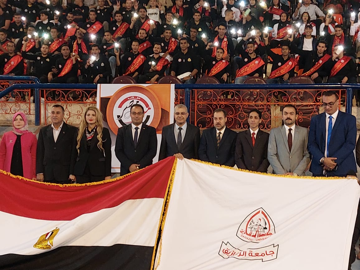 رئيس جامعة الزقازيق يشهد احتفالية أسرة طلاب من أجل مصر بمناسبة بدء انتخابات اتحادات الطلاب