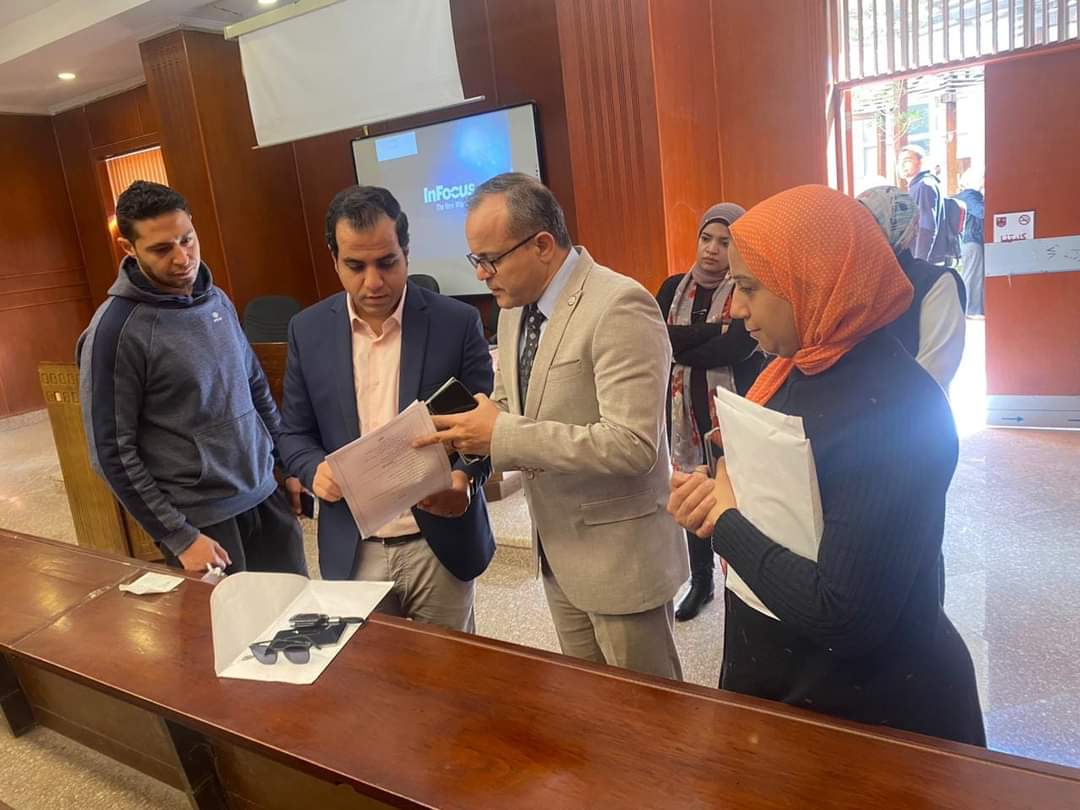 إنطلاق مسابقة عباقرة جامعة حلوان بكلية الطب