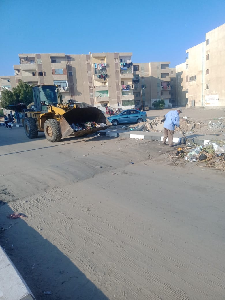 رفع ١٨٢ طن قمامة ومخلفات بمركز ومدينة الإسماعيلية