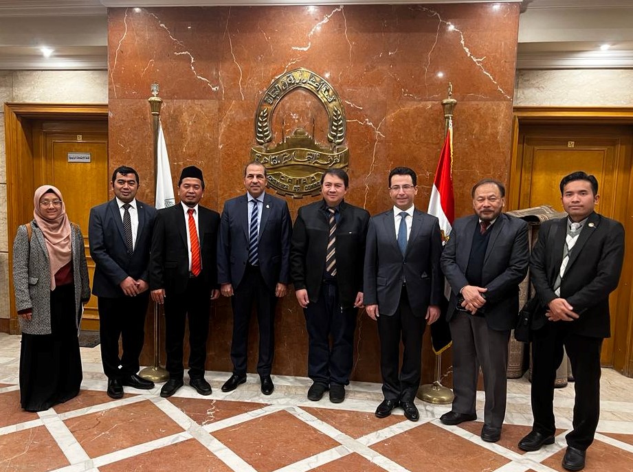 غرفة القاهرة ومجلس الأعمال الإندونيسي يبحثان زيادة التبادل التجاري والاستثماري المشترك