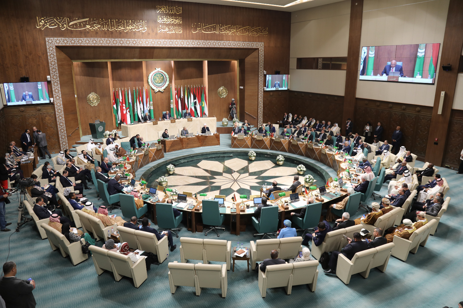*مجلس الجامعة العربية يثمن جهود البرلمان العربي لدعم القضية الفلسطينية ويدعو البرلمانات العربية إلى تحركات مماثلة*