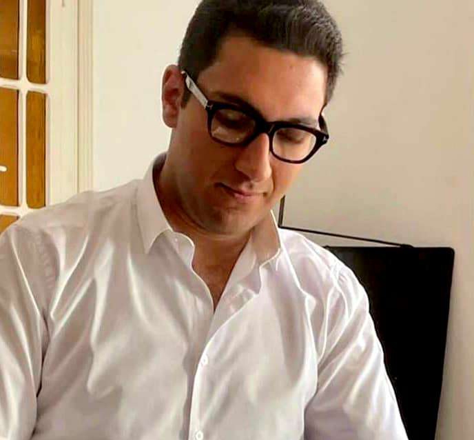 نور عزيز يكشف تفاصيل فيلمه «لحظات حرجة» ويناقش قضايا العنوسة 