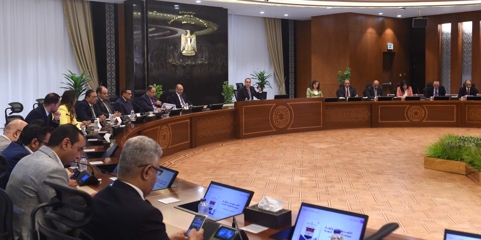 رئيس الوزراء : مصر قادرة علي سداد جميع التزامتها  في الوقت المحدد لها