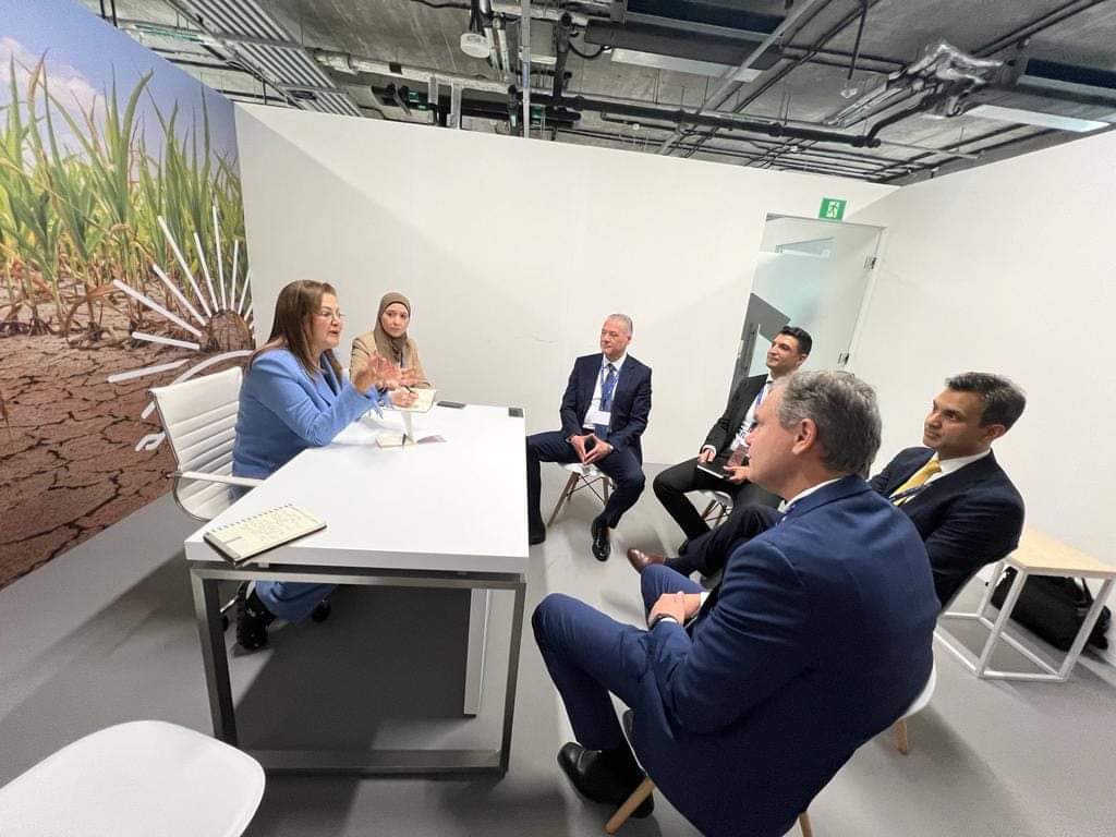 وزيرة التخطيط والتنمية الاقتصادية تلتقي بالمدير التنفيذي لشركة هانيويل لبحث سبل التعاون المستقبلي المشترك في المجالات ذات الأولوية في مصر