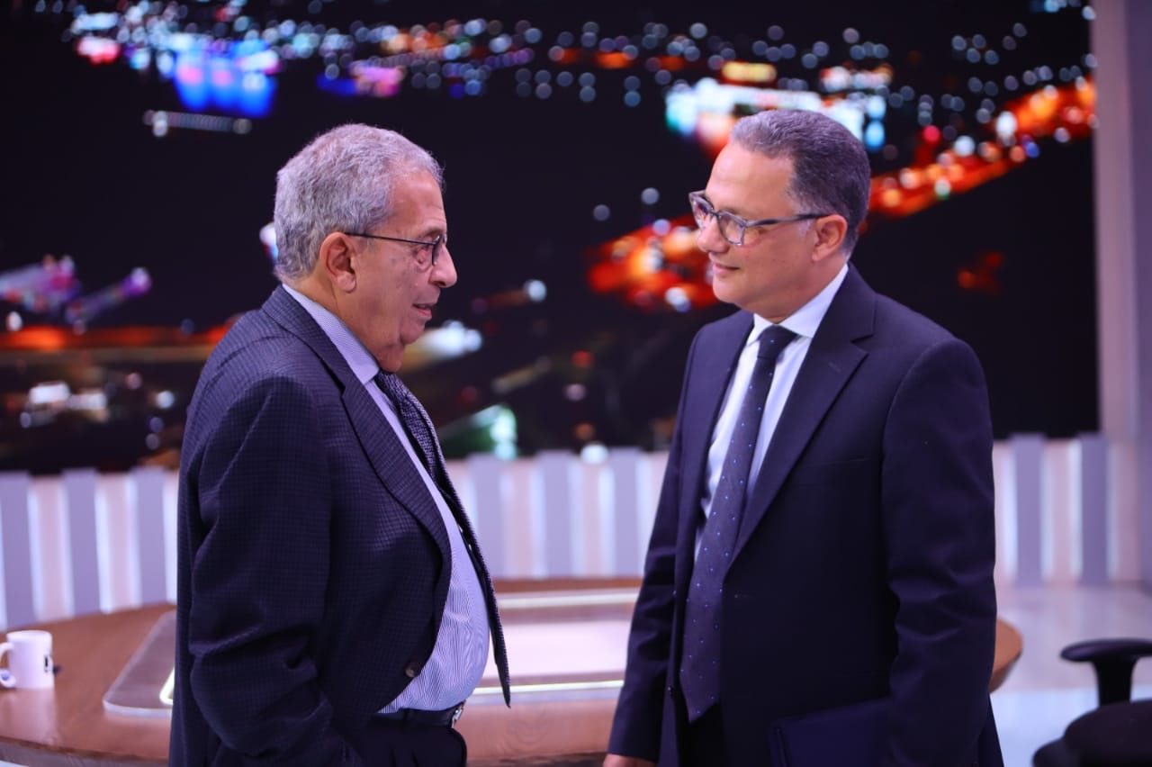 عمرو موسى يكشف تفاصيل رؤيته لأزمات الشرق الأوسط في لقاء خاص مع برنامج "يحدث في مصر" مع شريف عامر على"MBC مصر"