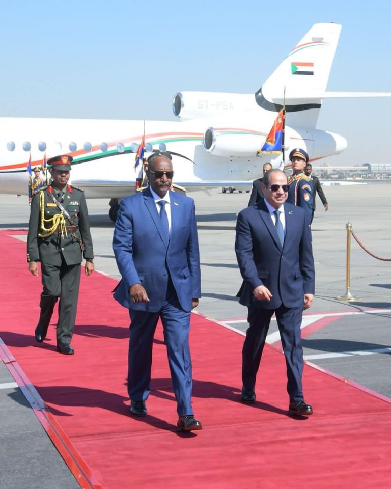 الرئيس السيسى ورئيس مجلس السياده الانتقالى السودانى يستعرضان  تطورات الأوضاع في السودان، والجهود الرامية لتسوية الأزمة الجارية
