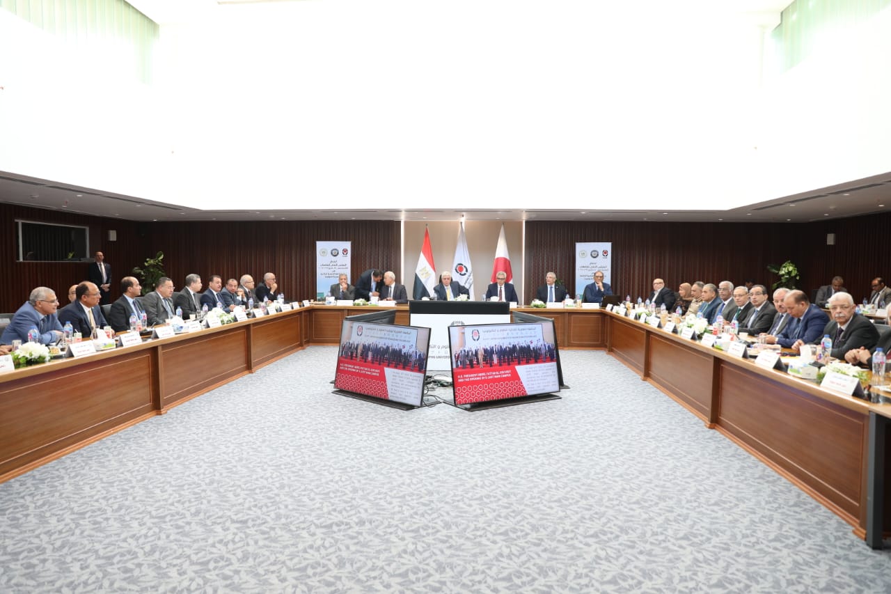 وزير التعليم العالي يرأس اجتماع المجلس الأعلى للجامعات بالجامعة المصرية اليابانية للعلوم والتكنولوجيا