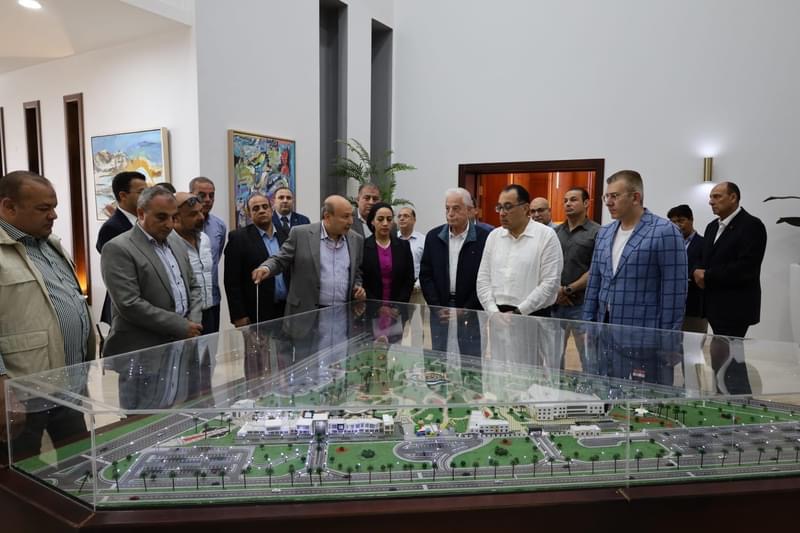 رئيس الوزراء يتفقد عددًا من المشروعات التنموية والخدمية بمدينة شرم الشيخ