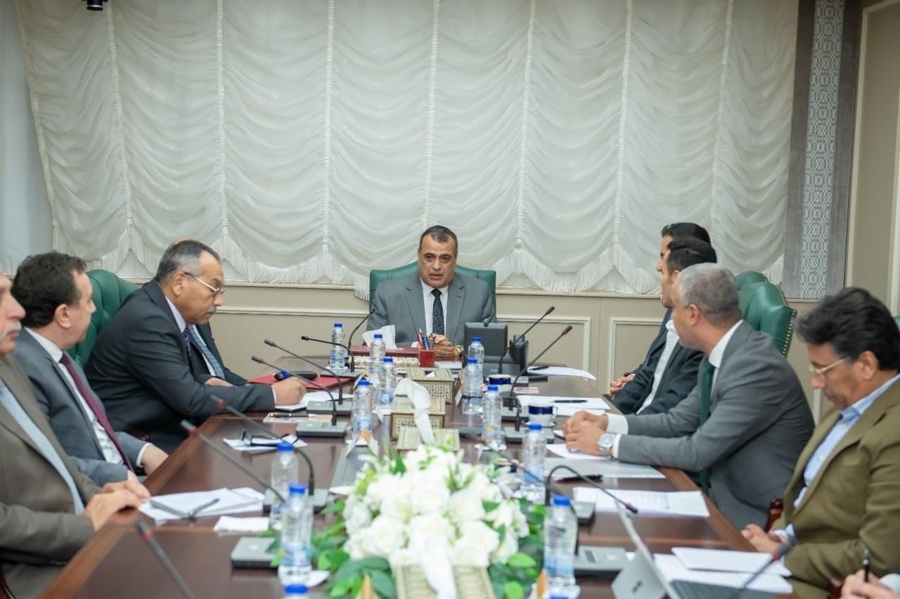 " وزير الدولة للإنتاج الحربي " يستقبل ممثل شركة "الخليج للمصاعد الكهربائية" لمتابعة مستجدات التعاون المشترك