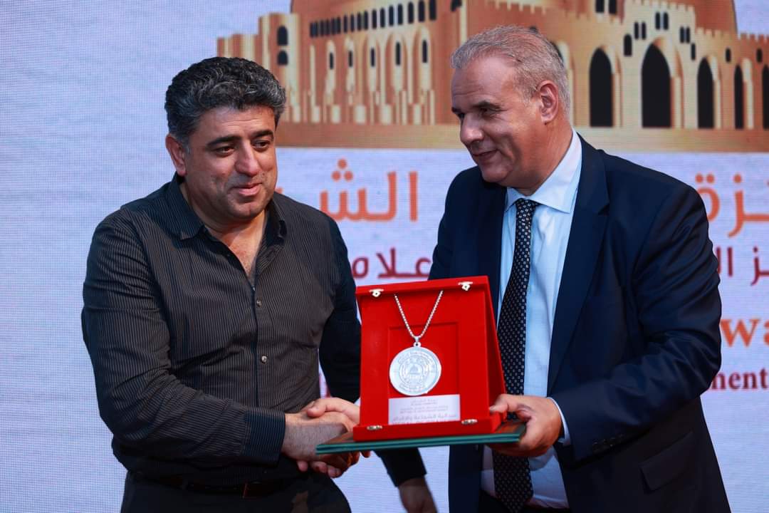 ميدالية "الشجاعة والإقدام" لمهنيي الصحافة والإعلام في فلسطين