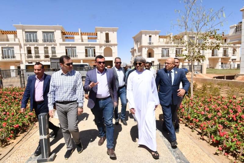 وزير الإسكان بسلطنة عمان والوفد المرافق له يزورون مشروعات العاصمة الإدارية الجديدة للاطلاع على التجربة العمرانية المصرية