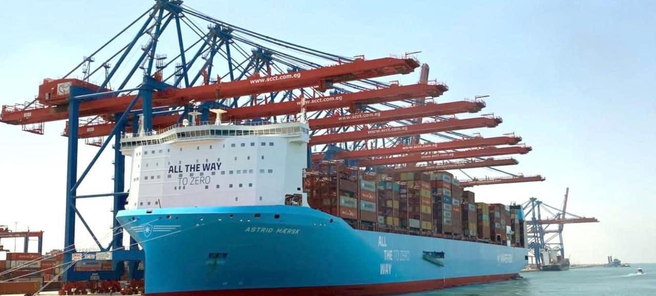 اقتصادية قناة السويس تستقبل ثالث سفن ميرسك التي تعمل بالوقود الأخضر بميناء شرق بورسعيد