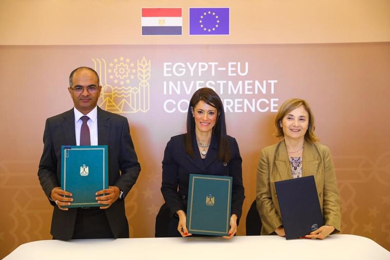 وزيرة التعاون الدولي توقع اتفاقيات 6 منح تنموية مع الاتحاد الأوروبي والوكالة الفرنسية للتنمية وبنك الاستثمار الأوروبي خلال فعاليات مؤتمر الاستثمار المصري الأوروبي