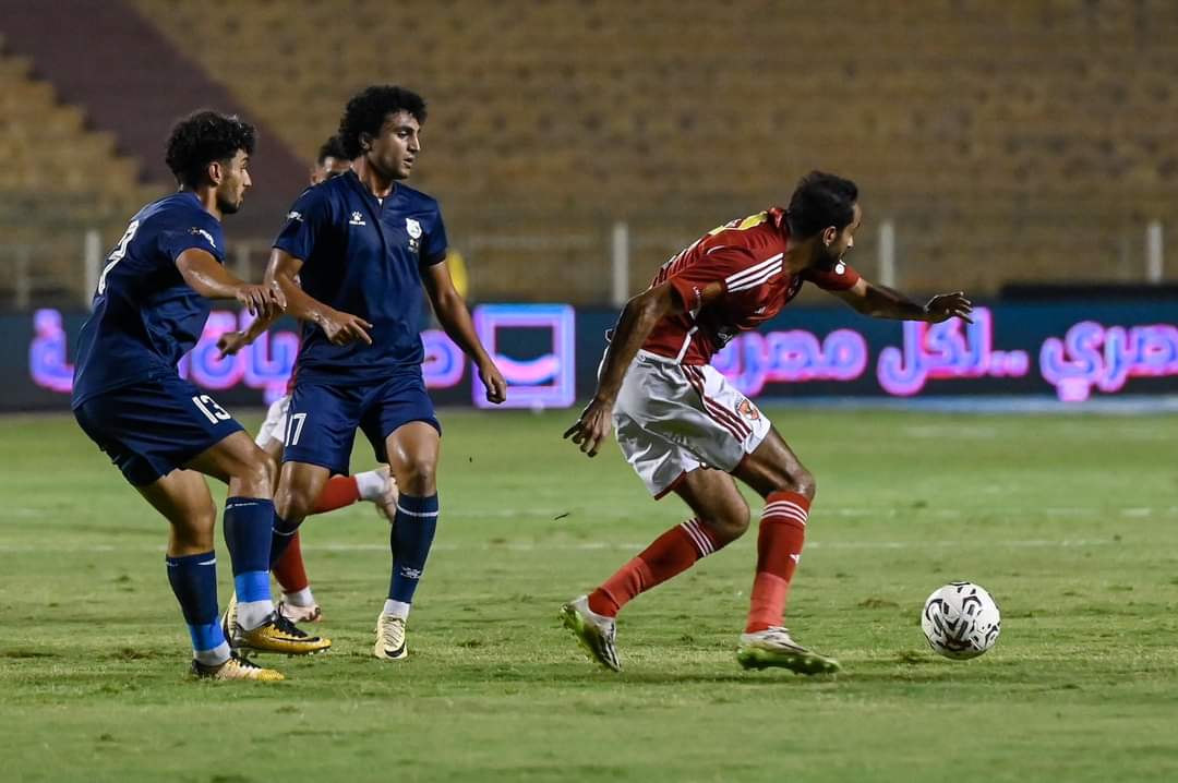 الأهلي يتعادل مع إنبي في الدوري 