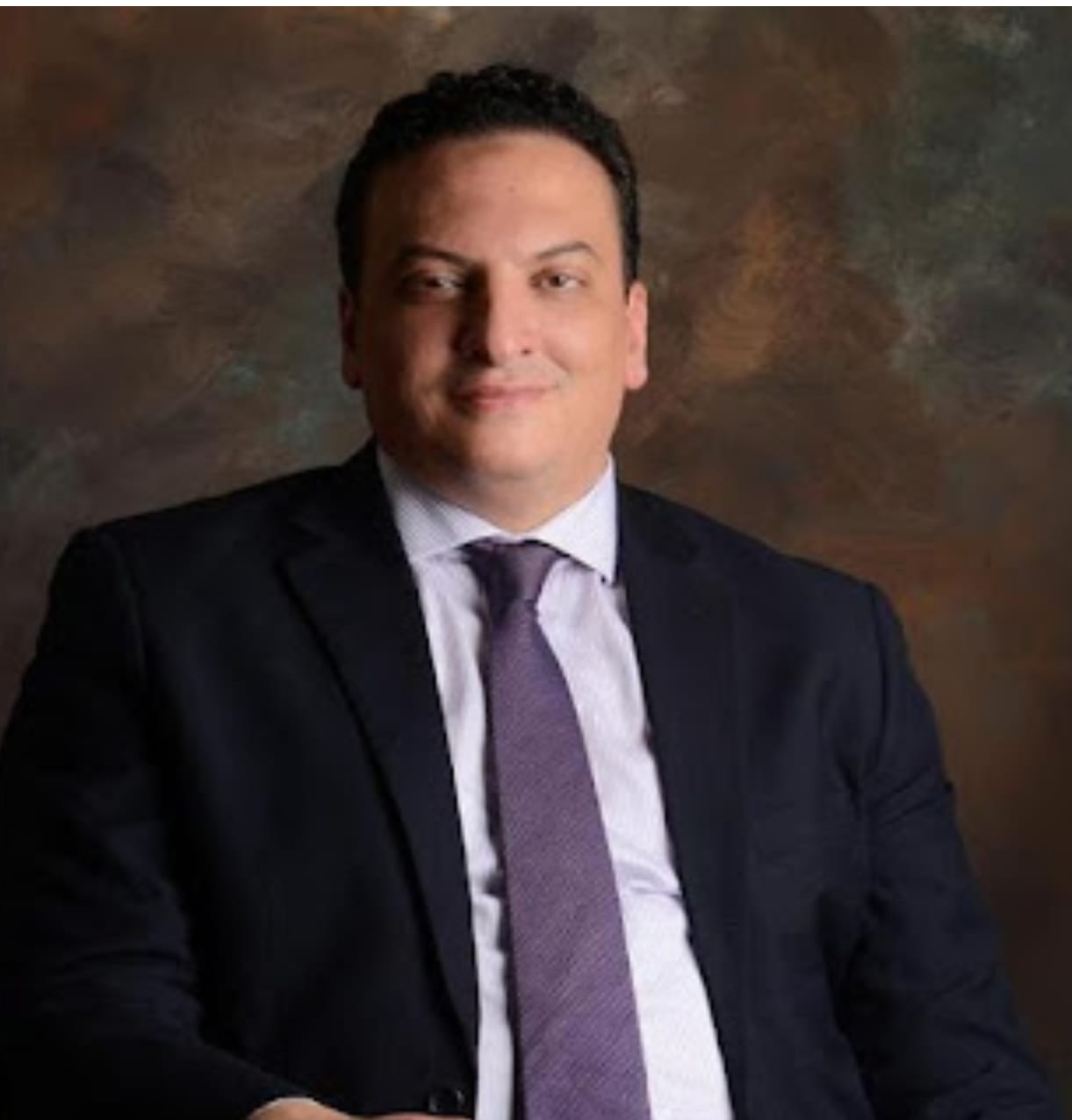 "د. محمد المغربي" يثمن قرار الرقابة المالية بإصدار وثائق التأمين النمطية. .  إلكترونيا بداية بالسيارات