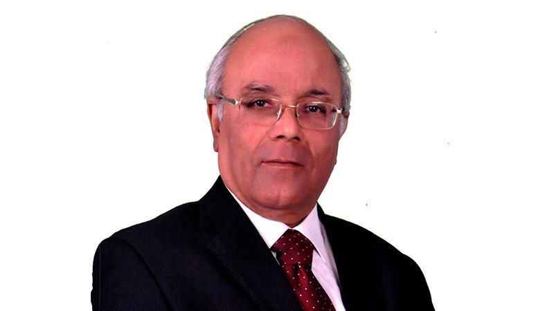 " الفيومي " يرصد 6 تحديات لضمان استمرار الاستقرار الاقتصادي في 2025
