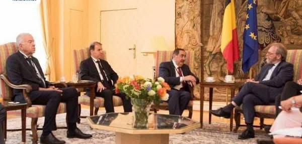 وفد من "الديمقراطي الكردستاني" في مؤتمر دولي ببروكسل
